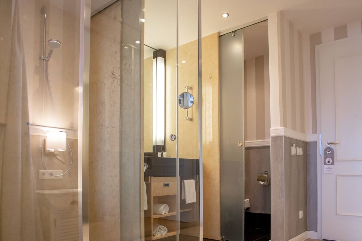 shower, free toiletries, hair dryer, bathrobes