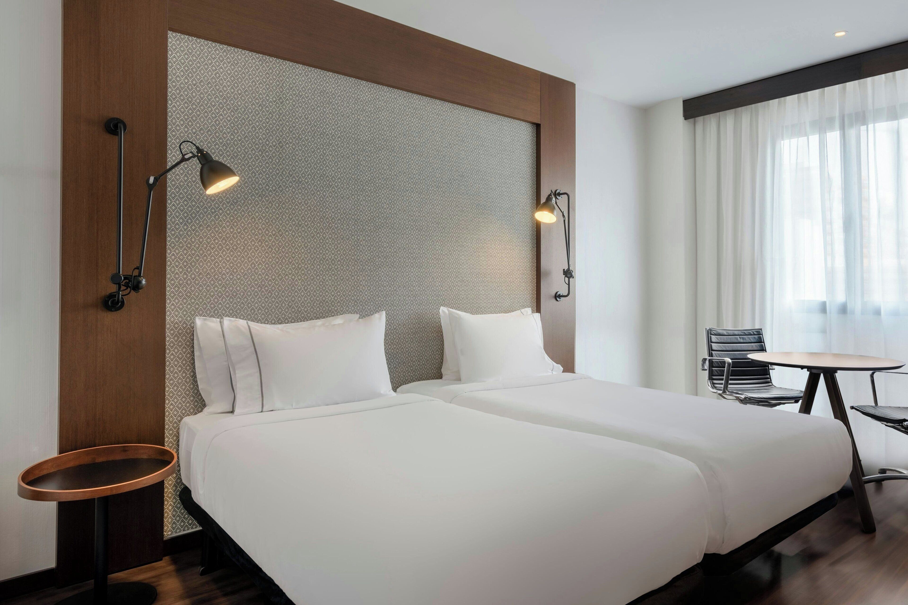 minibar, in-room safe, desk, laptop workspace