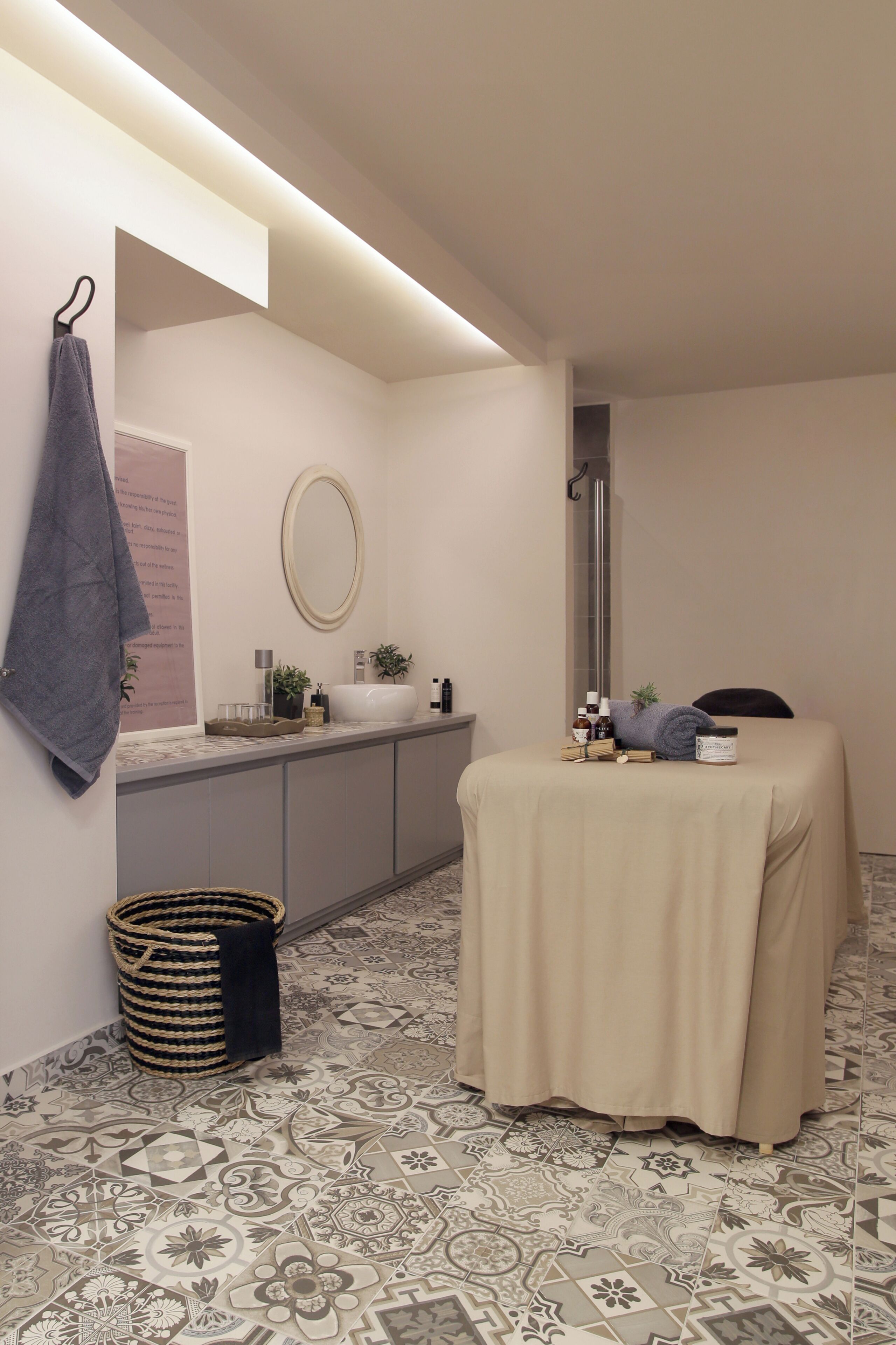 deep-tissue massages, sports massages, massages