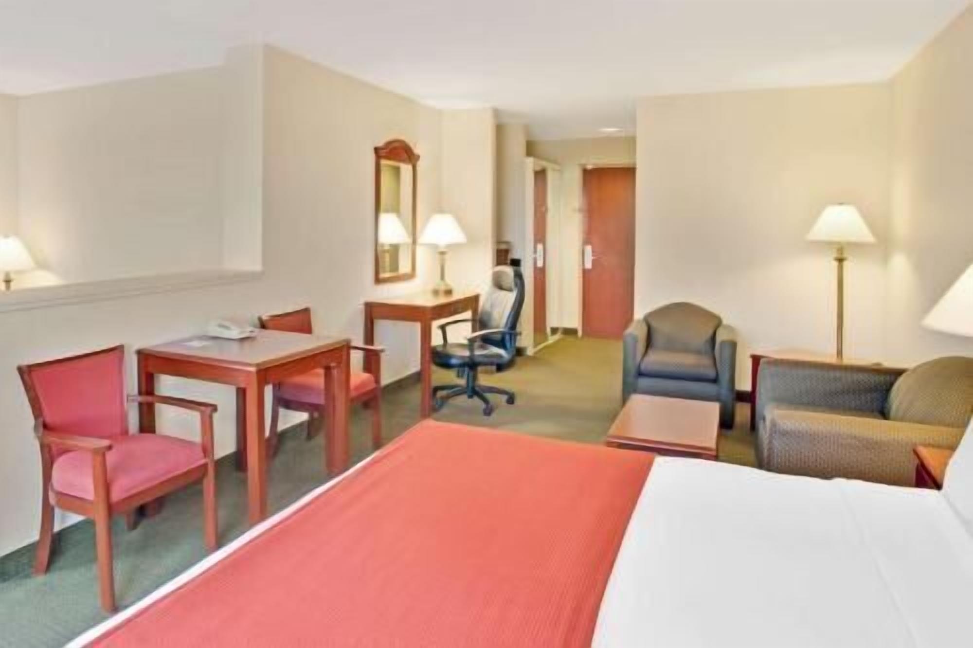 Iron/ironing board, cots/infant beds, free WiFi, bed sheets