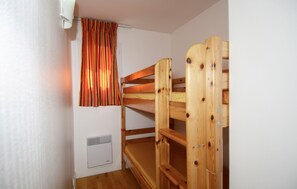 Desk, blackout curtains, iron/ironing board, free WiFi - Residence Amarine (Capbreton)