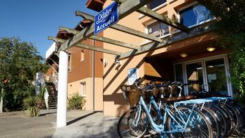 EntrĂ©e de lâhĂ©bergement