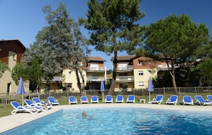 Outdoor pool - Residence Amarine (Capbreton)
