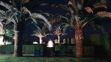 Khuôn viên nơi lưu trú