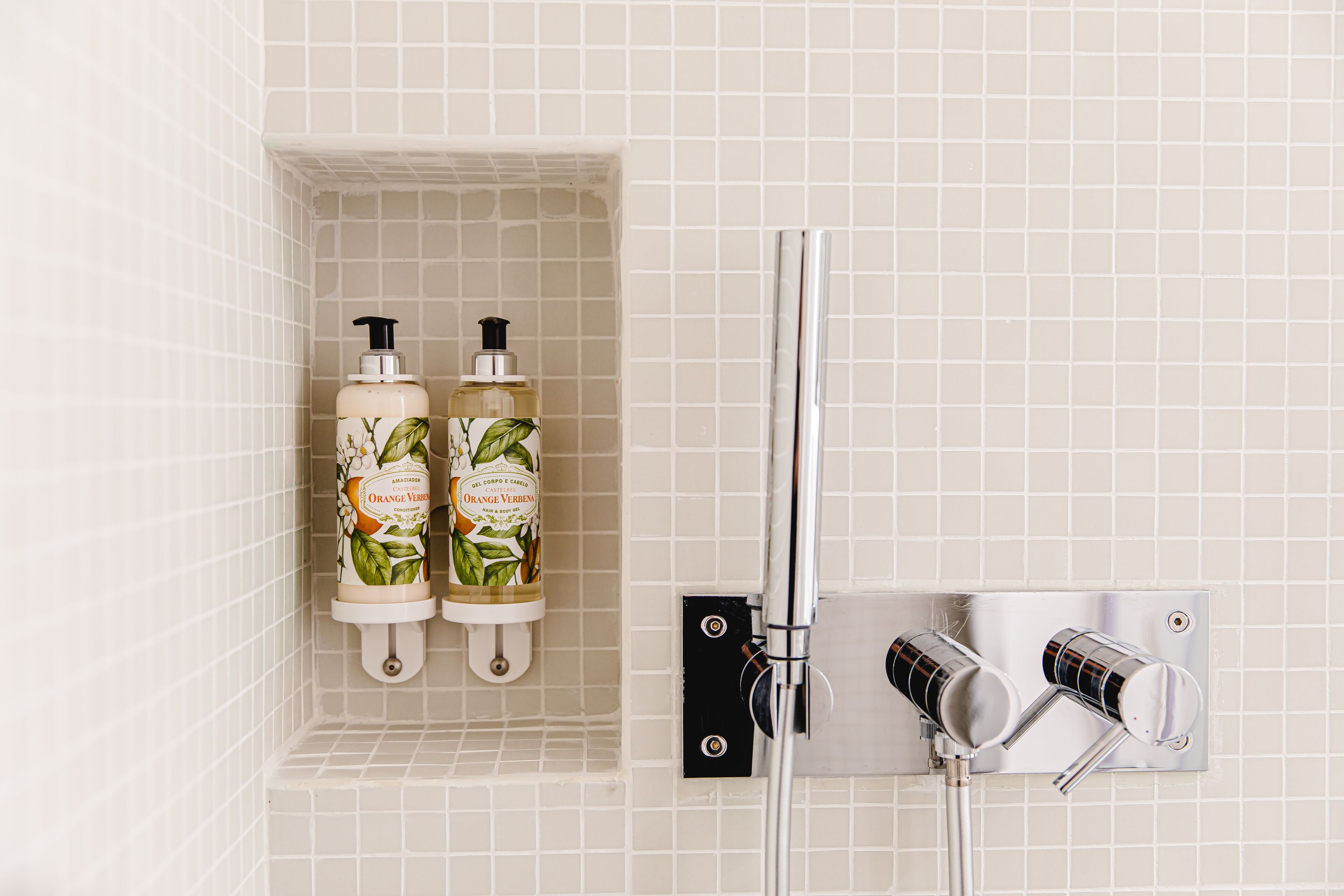 double room (king bed) | bathroom | shower, rainfall showerhead, eco-friendly toiletries, hair dryer