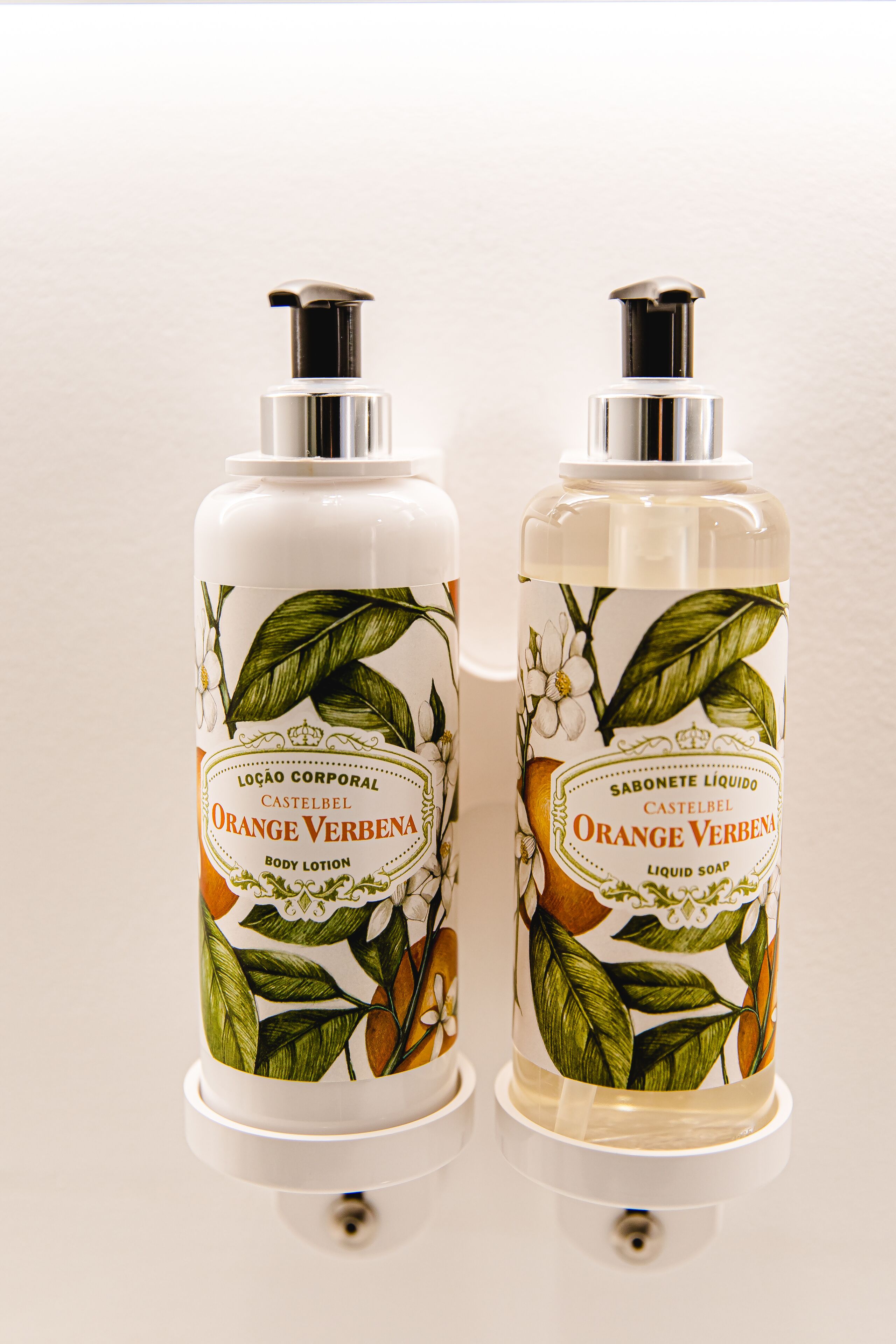 shower, rainfall showerhead, eco-friendly toiletries, hair dryer