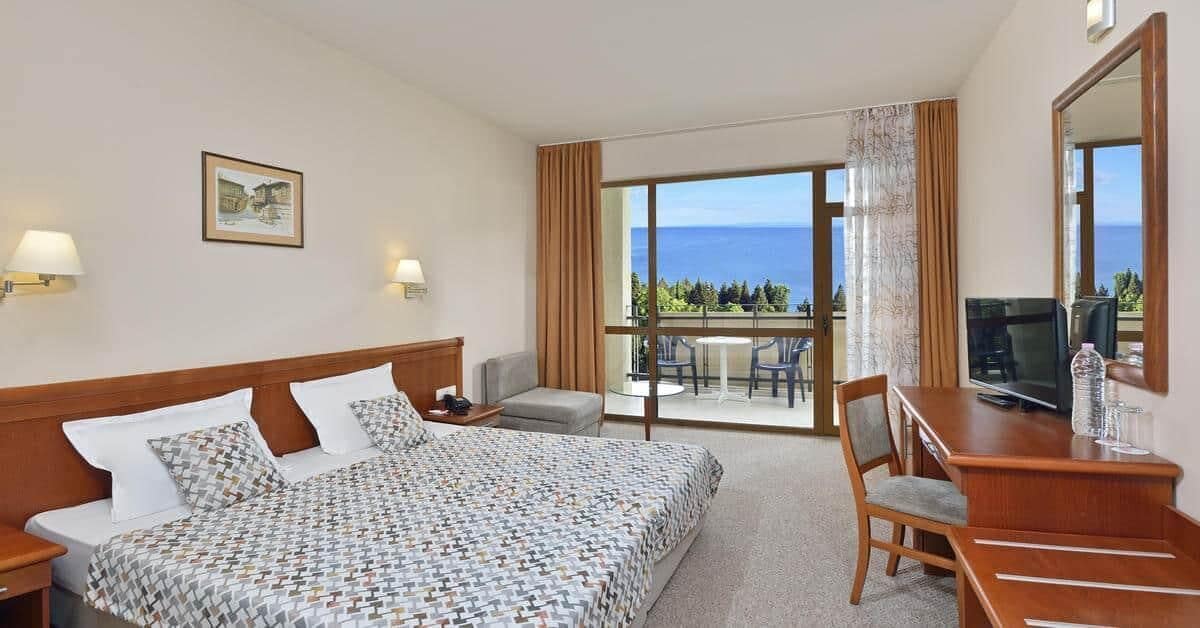 In-room safe, desk, blackout curtains, free cots/infant beds