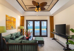 03 Bedroom Ocean Villa with private pool | Living area