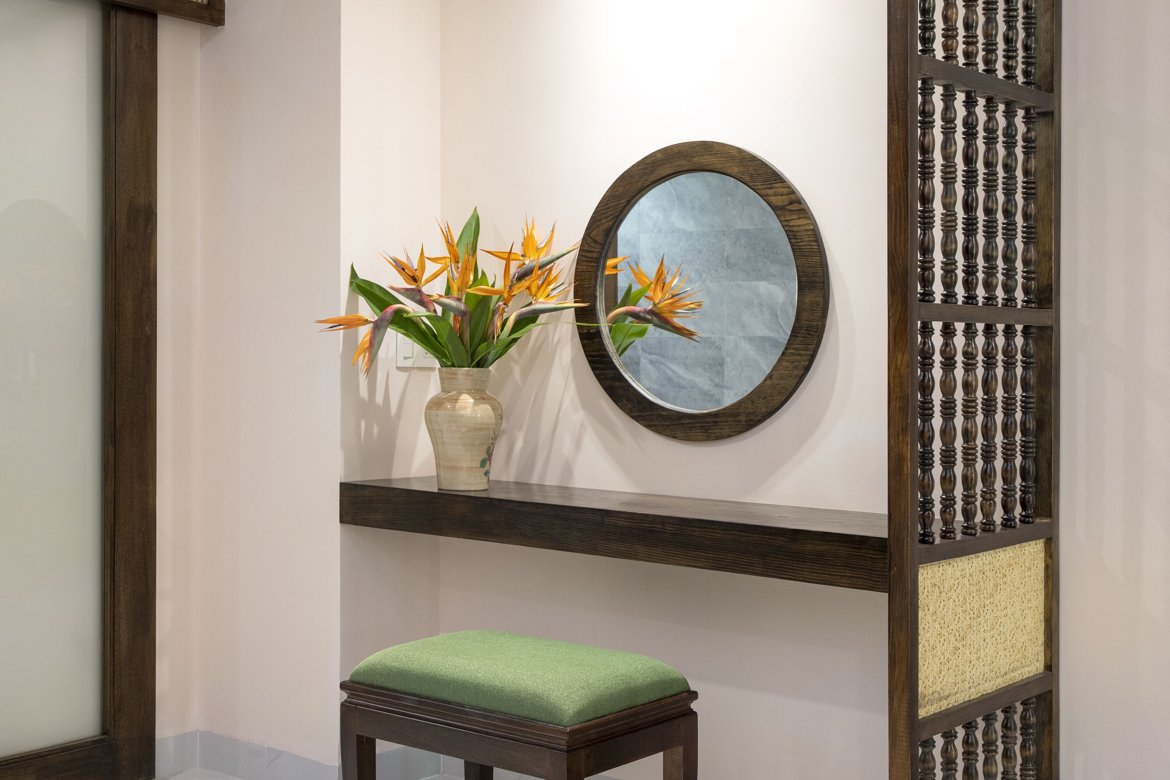 02 bedroom villa with garden view | private kitchen | electric kettle