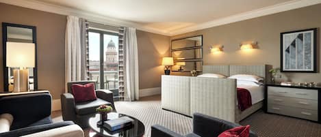 Suite Exécutive | Literie hypoallergénique, minibar, coffres-forts dans les chambres