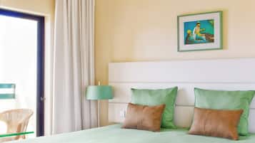 Apartment, 2 Bedrooms | Desk, iron/ironing board, free cots/infant beds, free WiFi