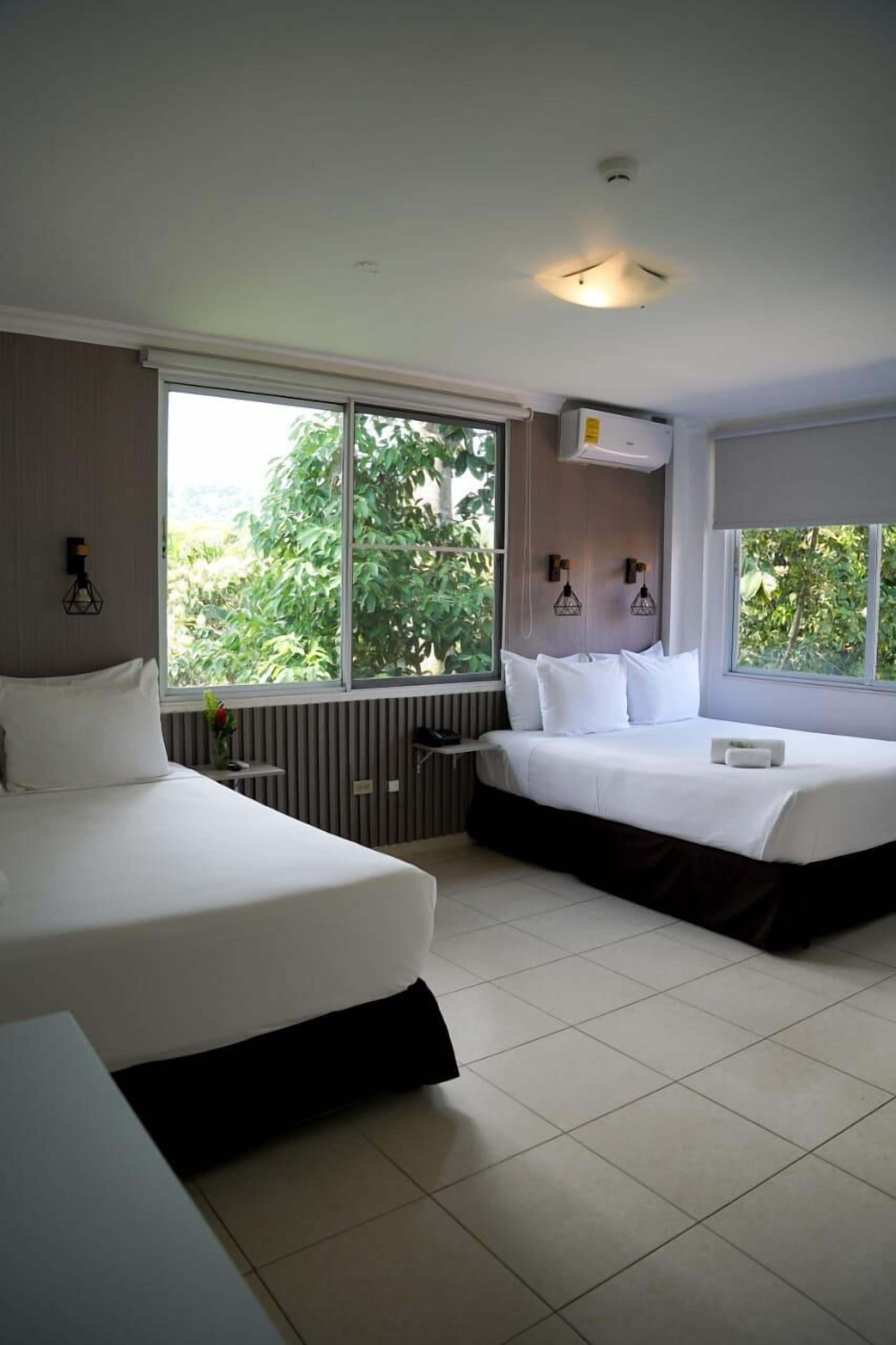 Literie de qualité supérieure, coffres-forts dans les chambres