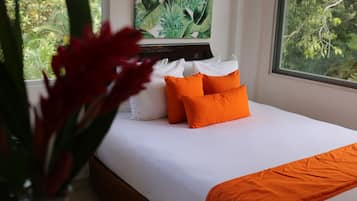 Habitación doble, 2 camas matrimoniales | Ropa de cama de alta calidad y caja de seguridad en la habitación