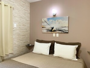 1 bedroom, premium bedding, minibar, in-room safe