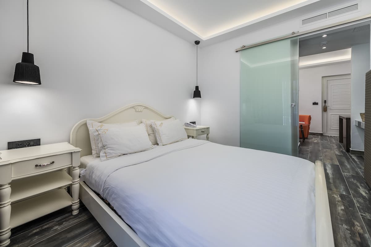 1 slaapkamer, luxe beddengoed, een minibar, een kluis op de kamer