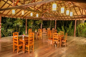 Breakfast area - Apoyo Resort & Conference Center (Catarina)