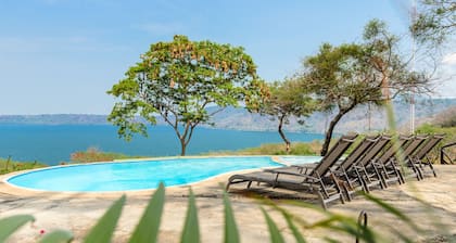 Apoyo Resort & Conference Center