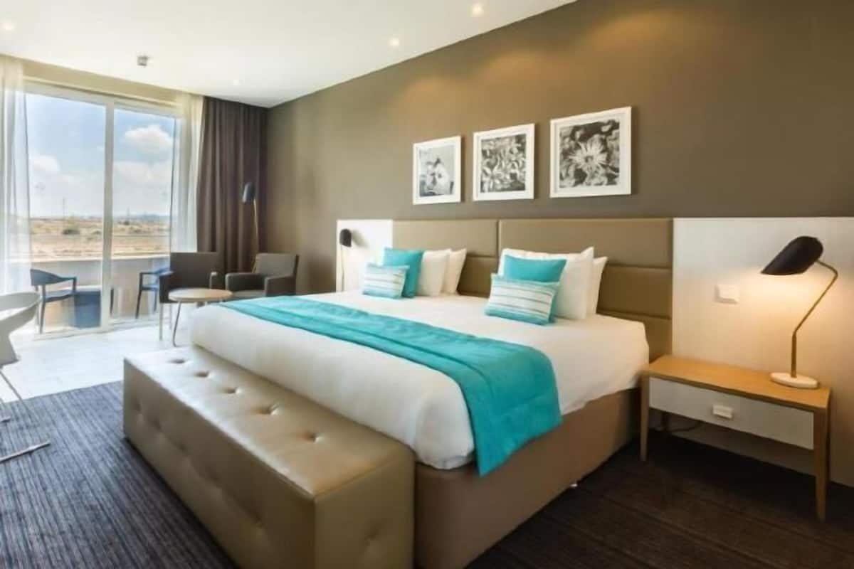 In-room safe, desk, blackout curtains, soundproofing