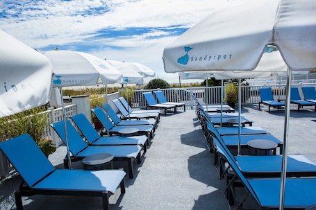Sundeck