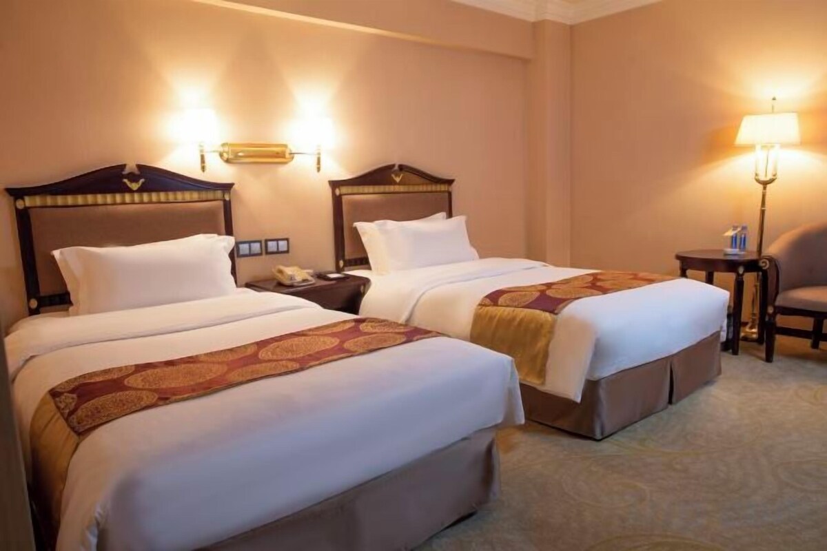 2-bed Room