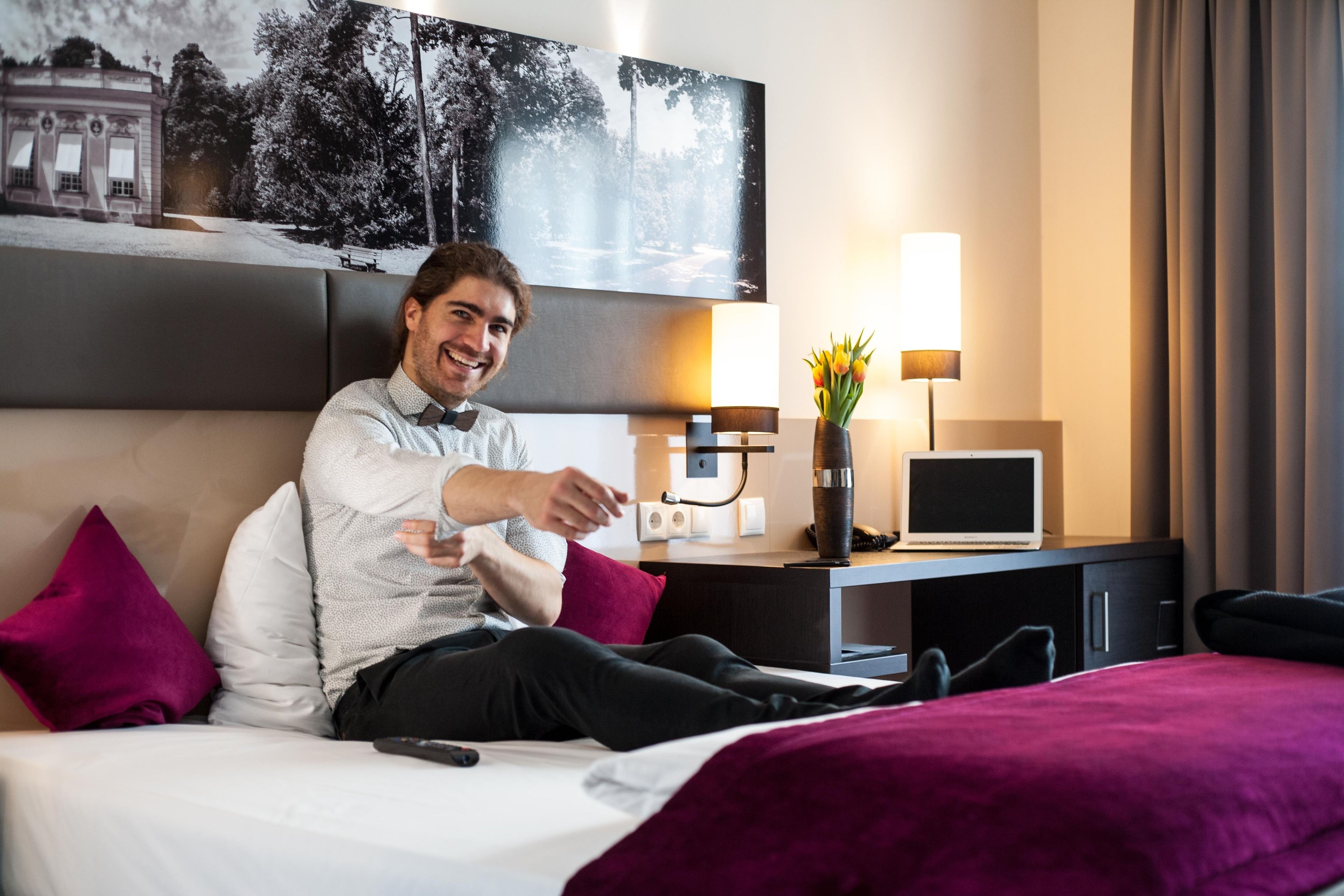 desk, soundproofing, cots/infant beds, rollaway beds