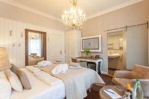 Comfort Single Room | Living area