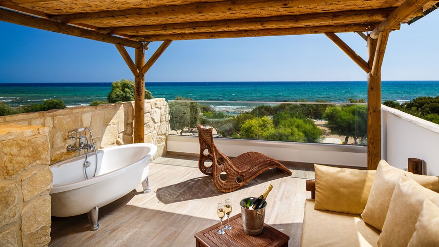 Thalassines Beach Villas