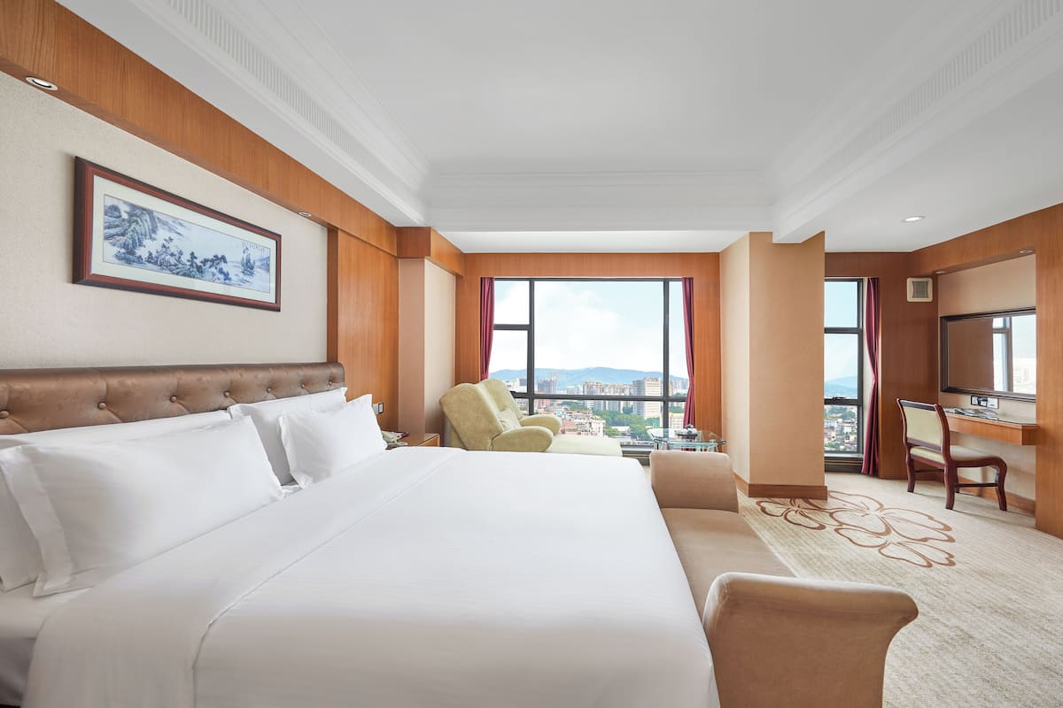 Deluxe Double Room | Premium bedding, down comforters, memory foam beds, free minibar