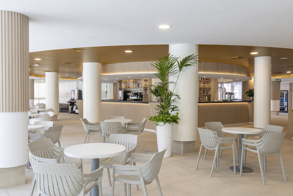 Hotel Rosamar by null