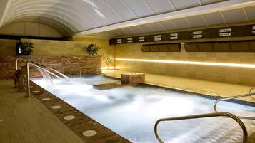 Hydrotherapie, Thaise massages, massagebehandelingen