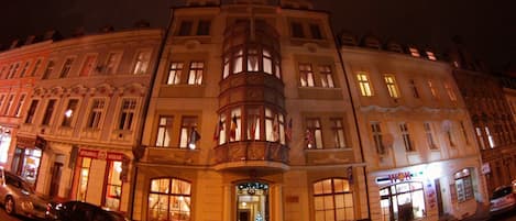 Front of property – evening/night