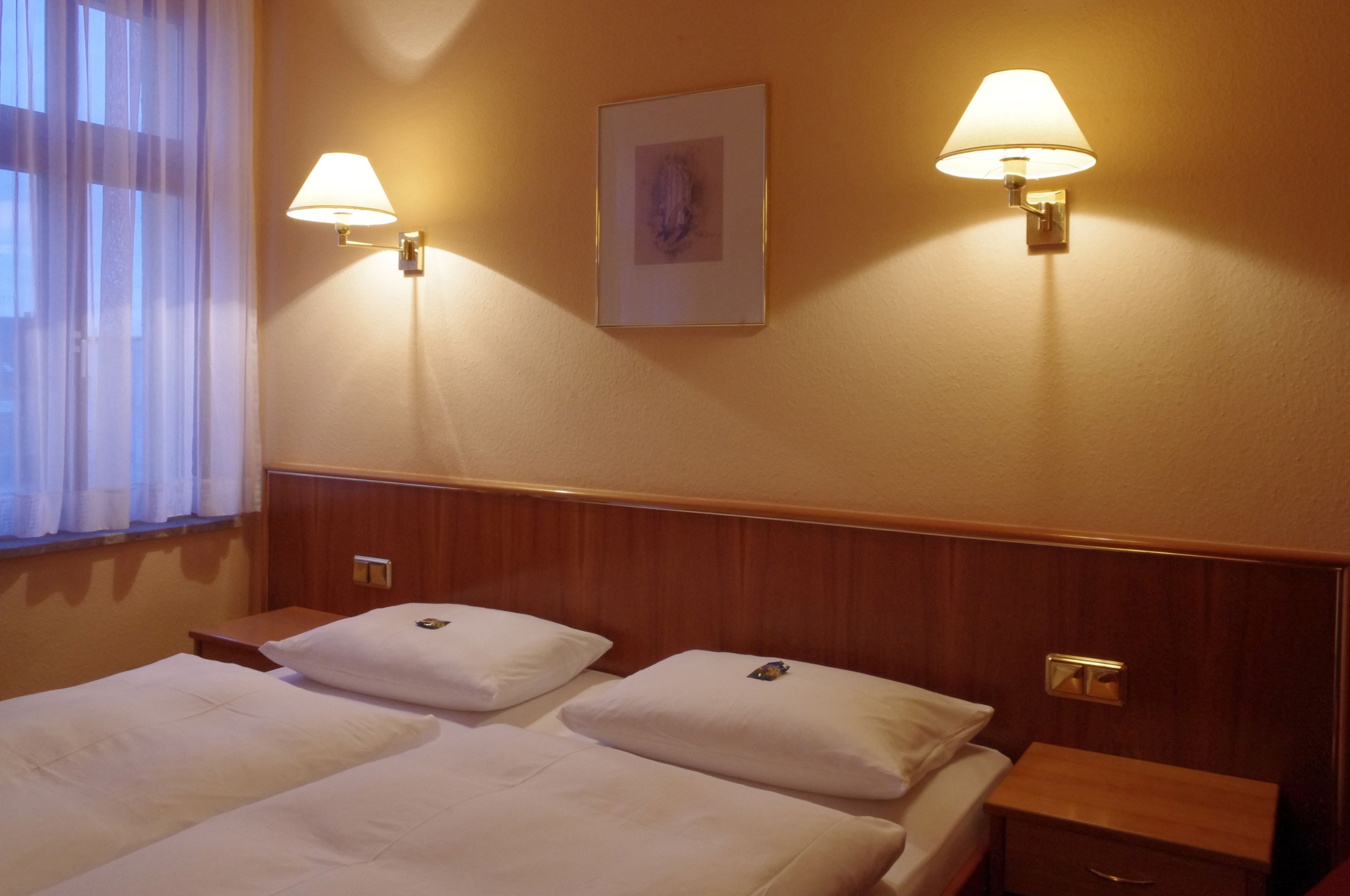 Comfort Double Room | In-room safe, desk, blackout drapes, soundproofing