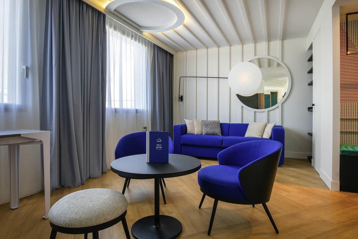 Suite, 1 Double Bed, Terrace | Premium bedding, free minibar items, in-room safe, desk