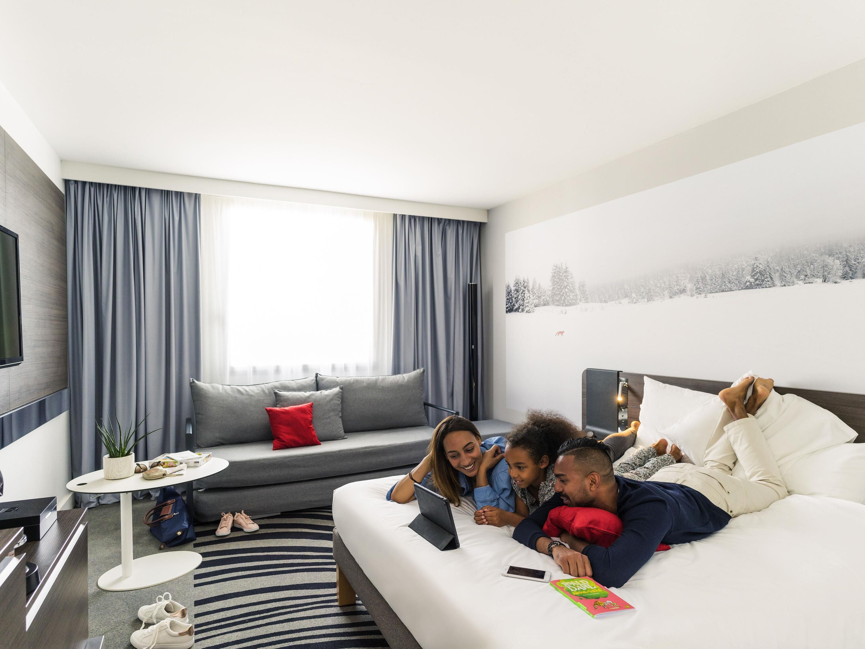 Premium bedding, free minibar items, in-room safe, desk