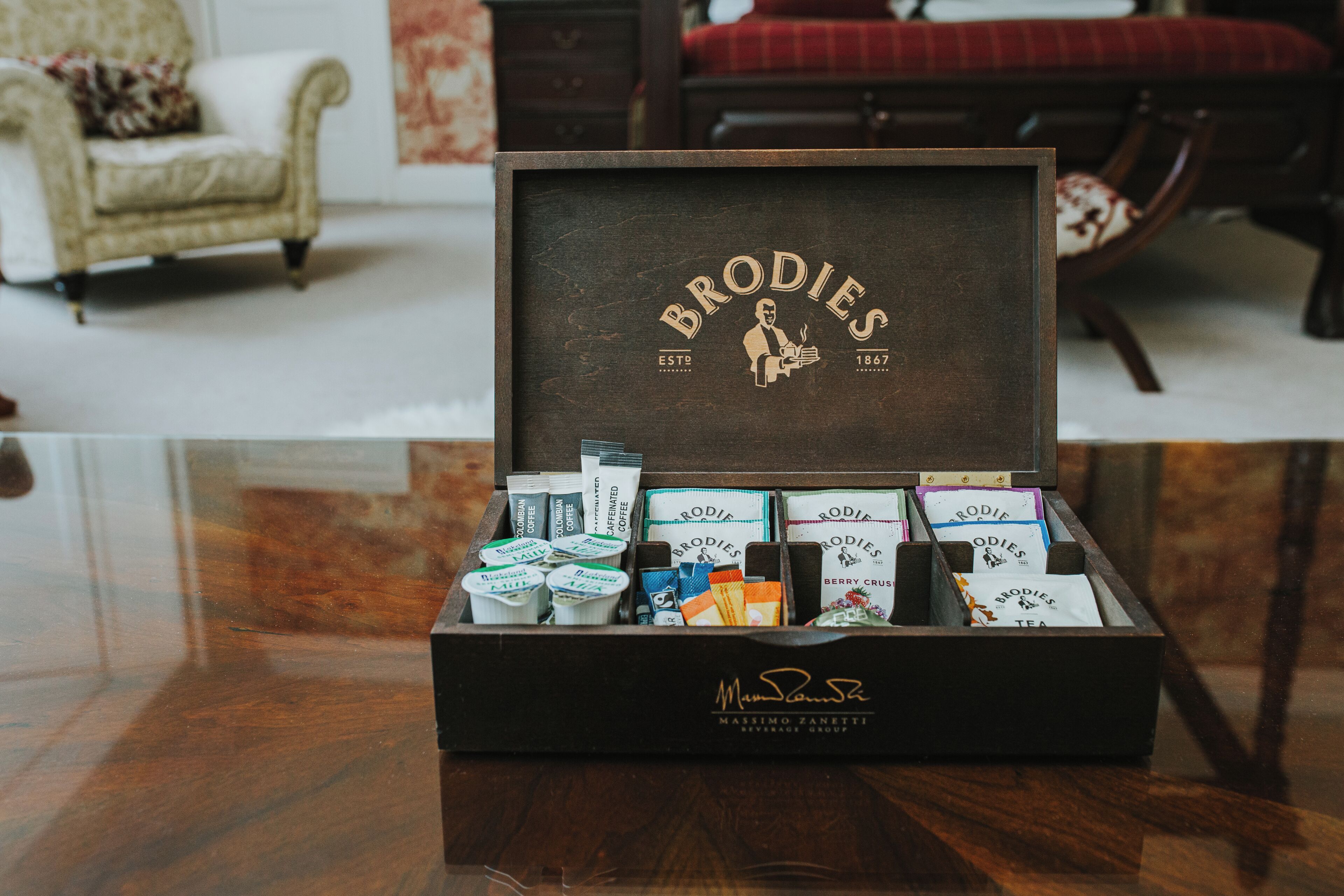 superior suite, 1 bedroom | in-room safe, iron/ironing board, free cots/infant beds, free wifi