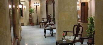 Philippe Luxor Hotel