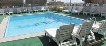 Philippe Luxor Hotel