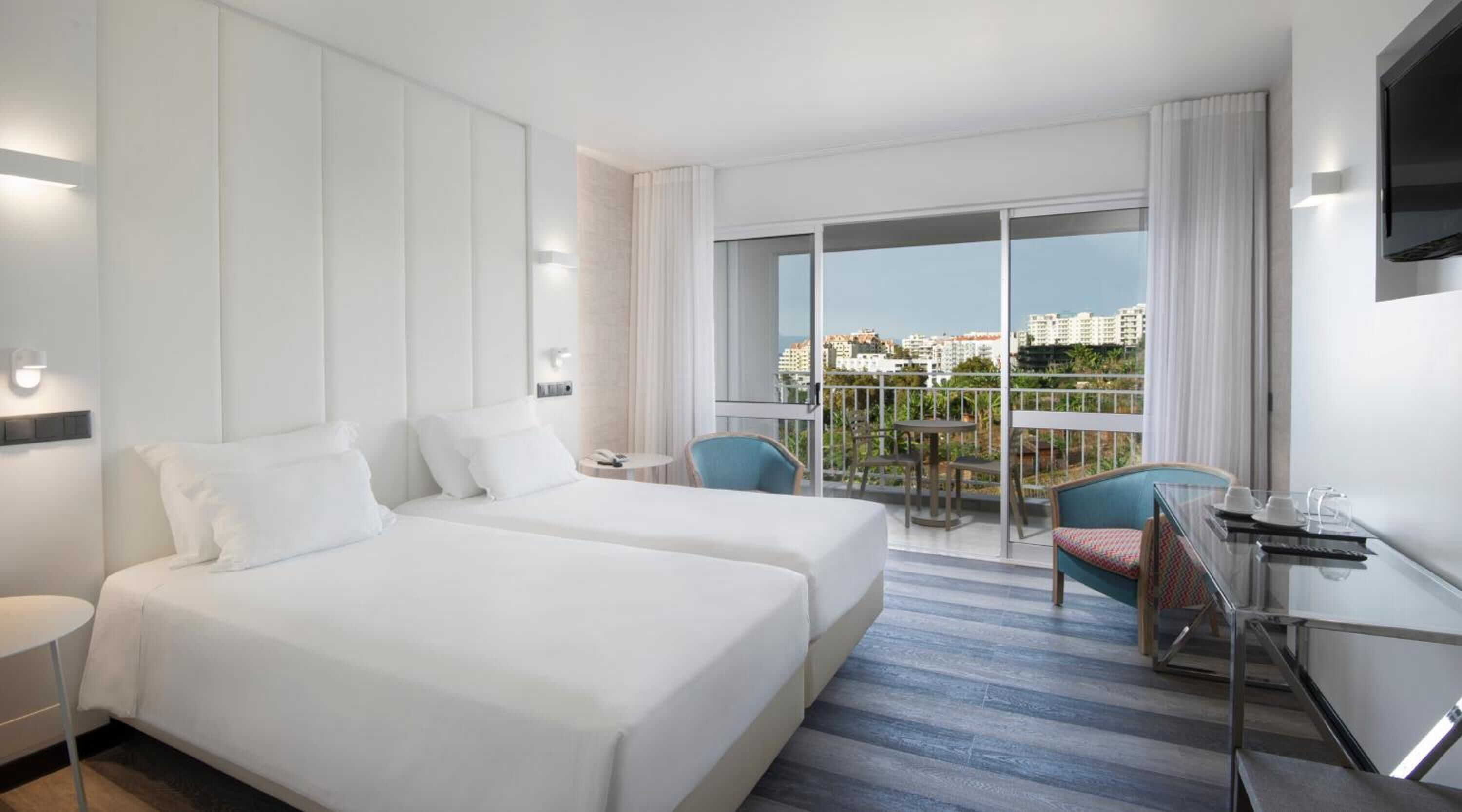 minibar, in-room safe, blackout curtains, soundproofing