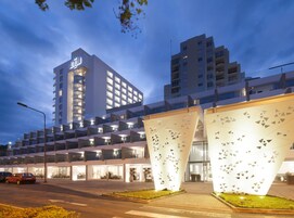 Front of property - evening/night