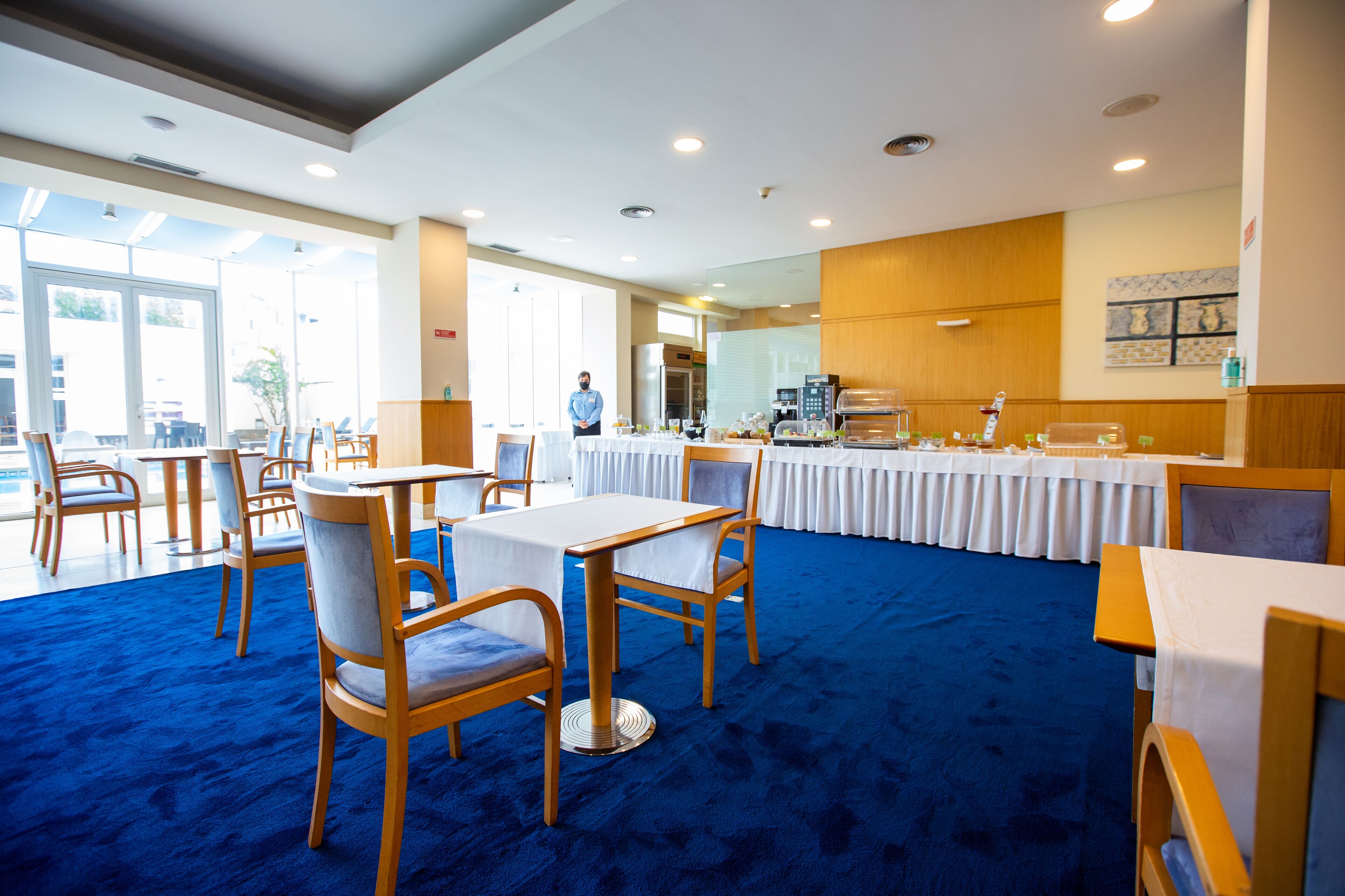 daily buffet breakfast (eur 10 per person)