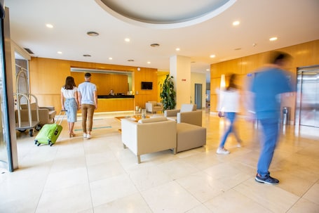 Reception hall. MS Vila Nova