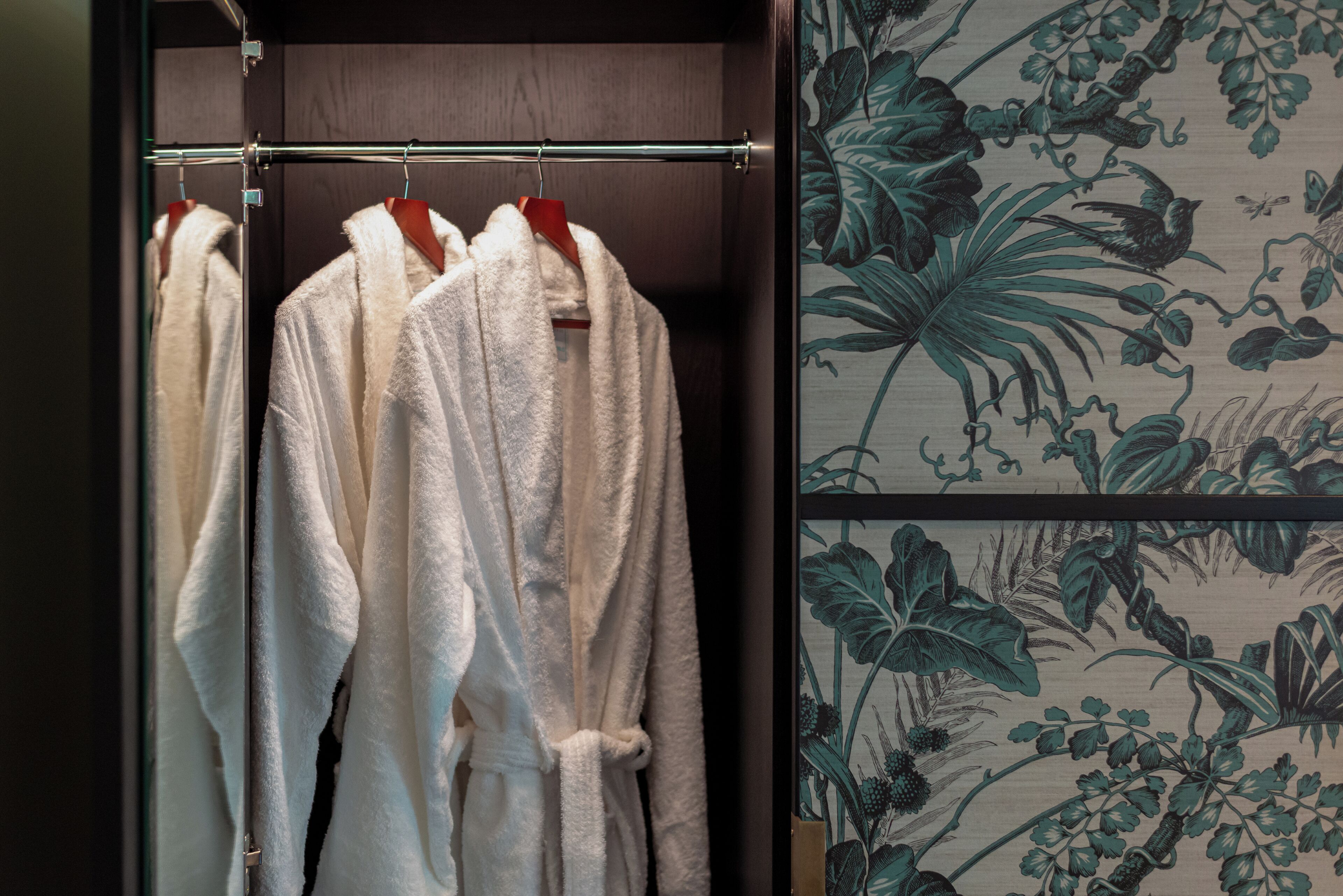 deluxe room | 1 bedroom, egyptian cotton sheets, premium bedding, down duvets