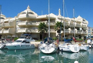 Marina