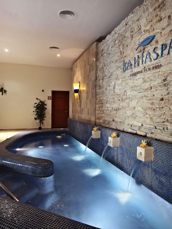 Turkish bath, body treatments, hydrotherapy, aromatherapy