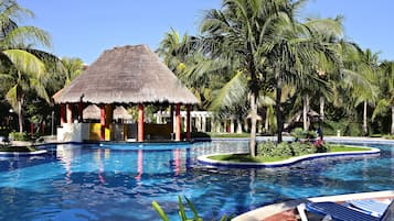 5 bars/lounges, swim-up bar, poolside bar