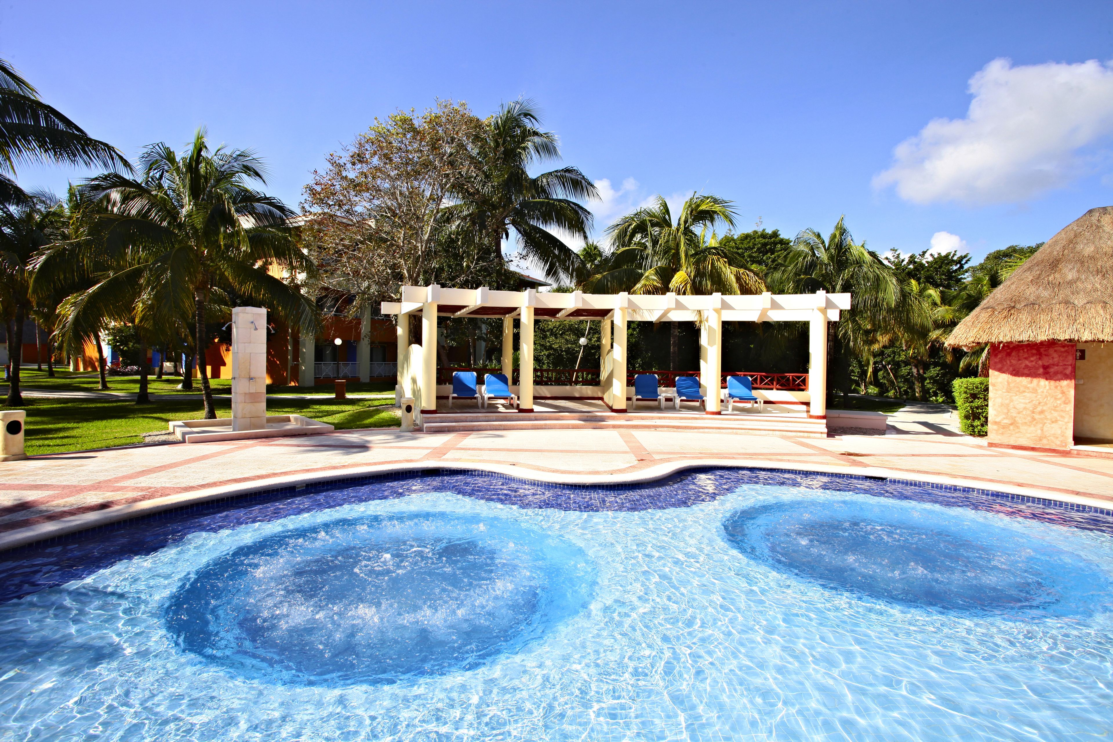 Outdoor pool, pool umbrellas, pool loungers