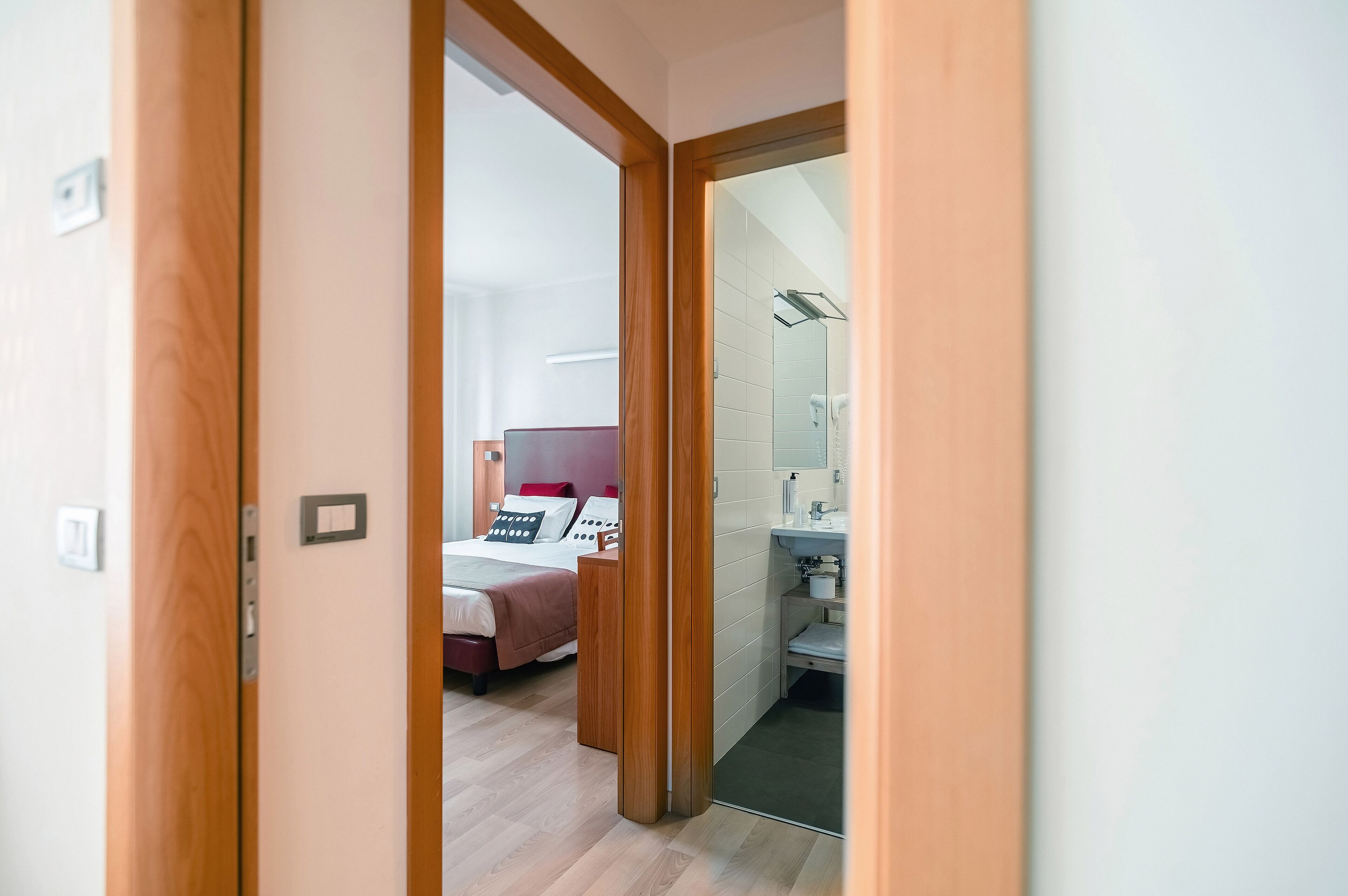 1 bedroom, hypo-allergenic bedding, in-room safe, desk