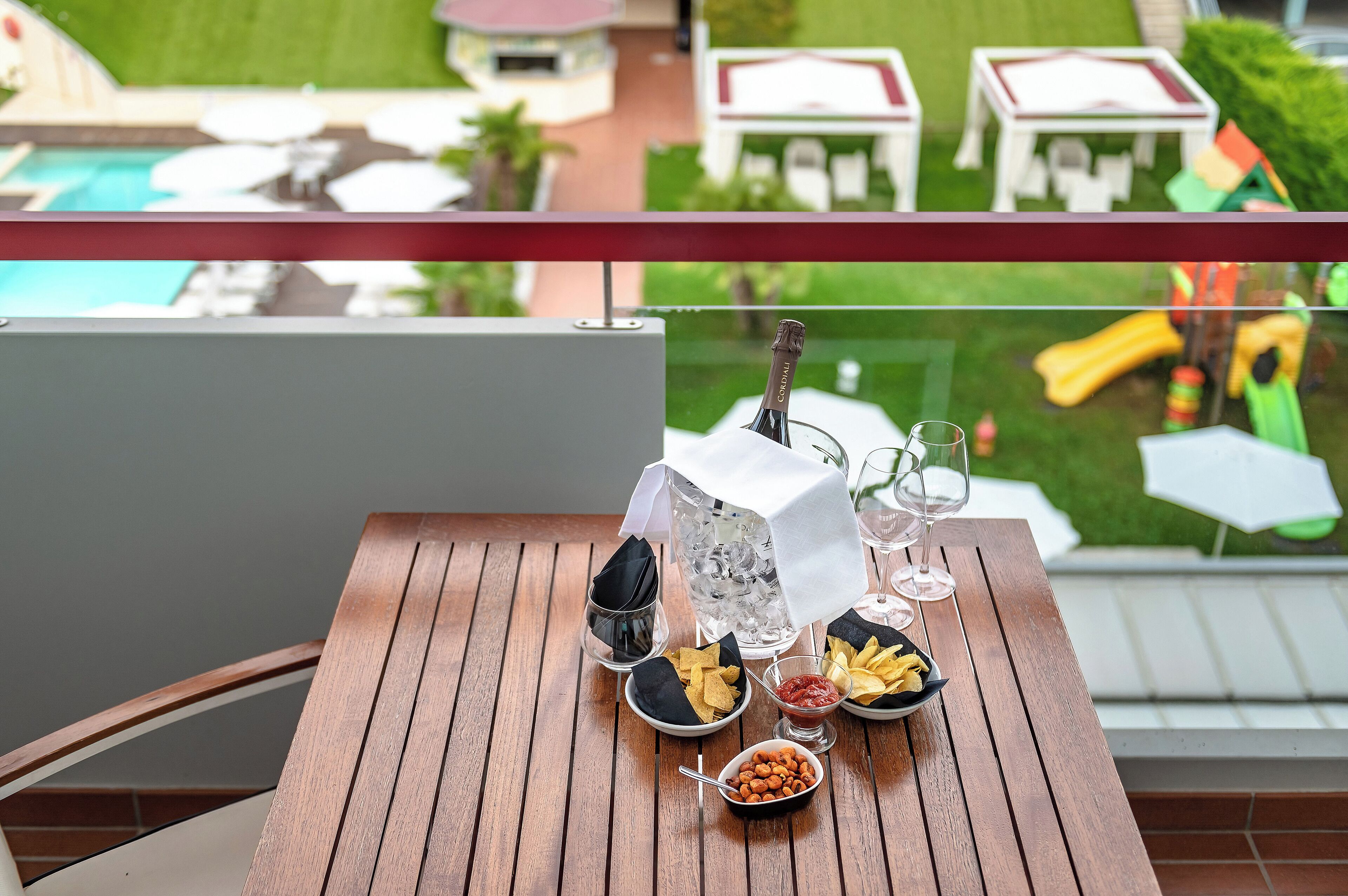 Allergikerbettwaren, Zimmersafe, Schreibtisch