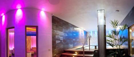 Behandlungsräume für Paare, Sauna, Whirlpool, Dampfbad