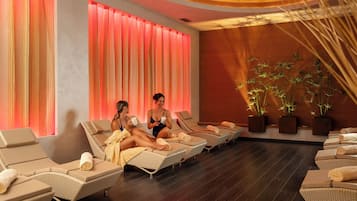 Sale per trattamenti di coppia, sauna, vasca idromassaggio, bagno turco
